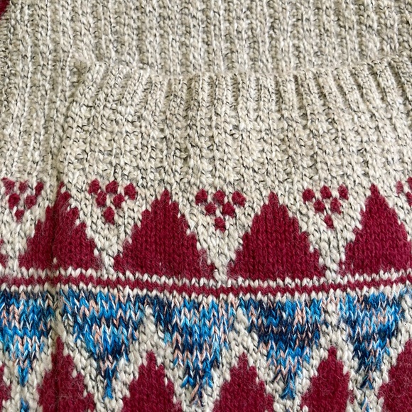 Southwestern Style Cardigan - Picture 7 of 9